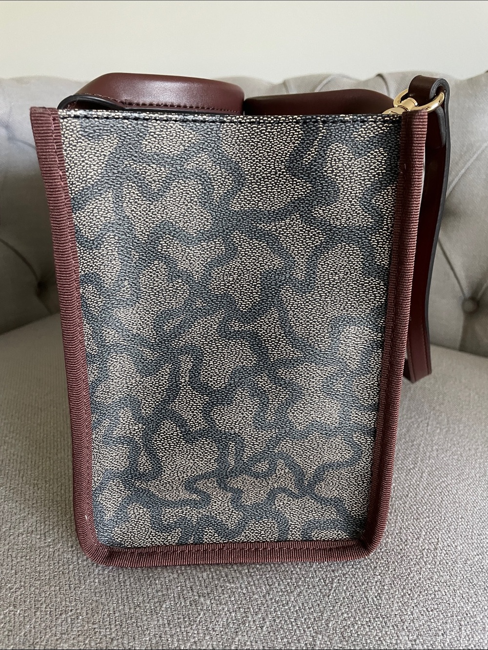 TOUS Brown and Cream Logo Leather Tote Bag - Picture 2 of 11